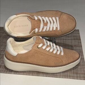 NWOT Cole Haan GrandPrø Topspin sneakers in tan suede. Women 6.5. Classic style!